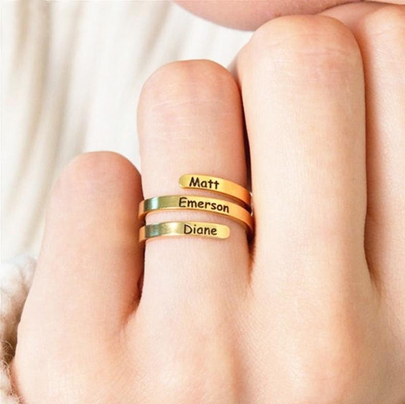 【Hot Sale】THREE NAME RING -PERSONALIZED GIFT FOR MOM (BEST FRIEND GIFT) JUST FOR U