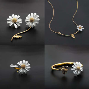 White Enamel Daisy Flower Vintage Elegant ring set