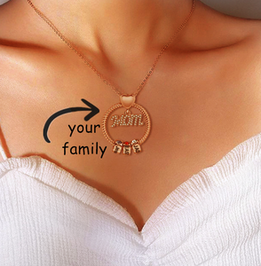 Unmissable  Mom Custom Name Necklace