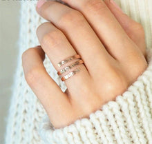 Load image into Gallery viewer, 【Hot Sale】THREE NAME RING -PERSONALIZED GIFT FOR MOM (BEST FRIEND GIFT) JUST FOR U
