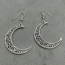 Load image into Gallery viewer, Silver Crescent Moon Earrings
