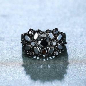 Black Crystal Oval Ring