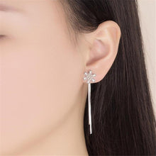 Load image into Gallery viewer, Snowflake Silver Drop Earrings
