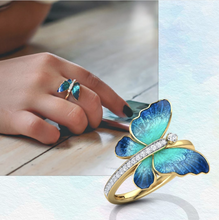 Load image into Gallery viewer, Butterfly Crystal Ring
