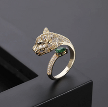 Load image into Gallery viewer, Leopard Emerald Ring

