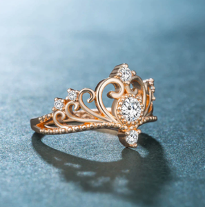 Queen style powerful wedding party rose gold CZ rings