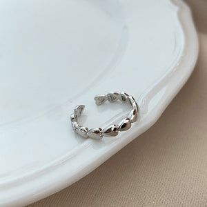 Retro Love Heart Hollow Open Ring